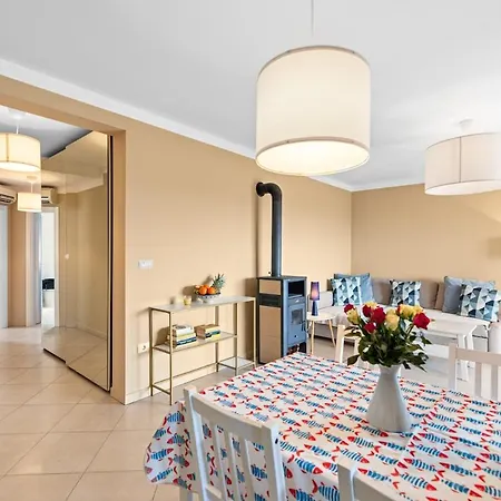 Bellavista Apartment